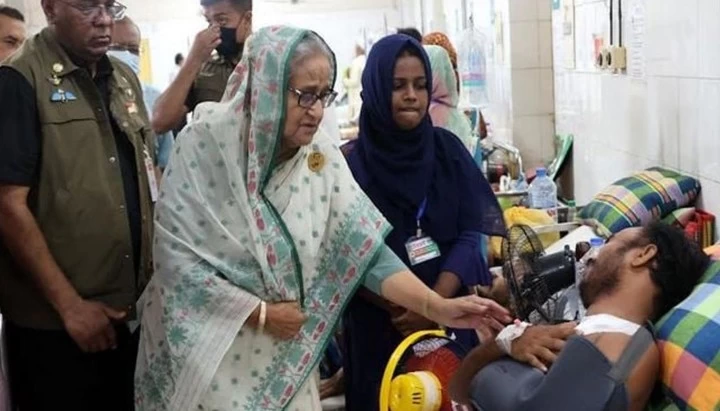 ভিক্ষুকের জাতিতে পরিণত করতেই এ সহিংসতা: প্রধানমন্ত্রী