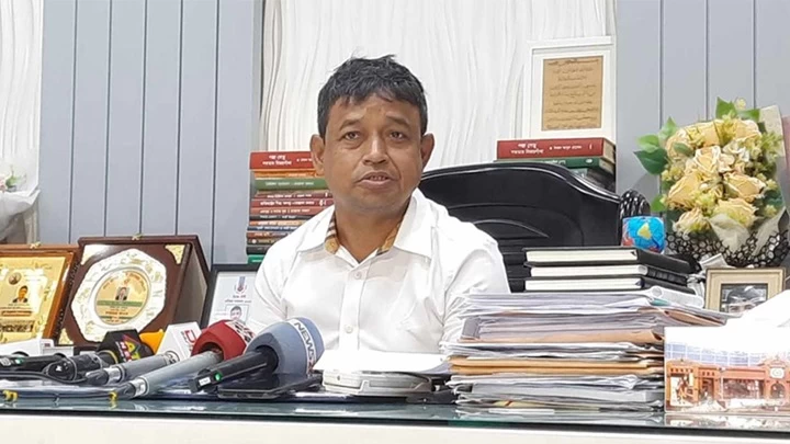 নুরের কাছ থেকে অনেক তথ্য পেয়েছি: ডিবিপ্রধান