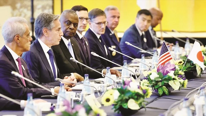 চীনকে দমনে জাপানে মার্কিন সামরিক বাহিনী পুনর্গঠনের ঘোষণা