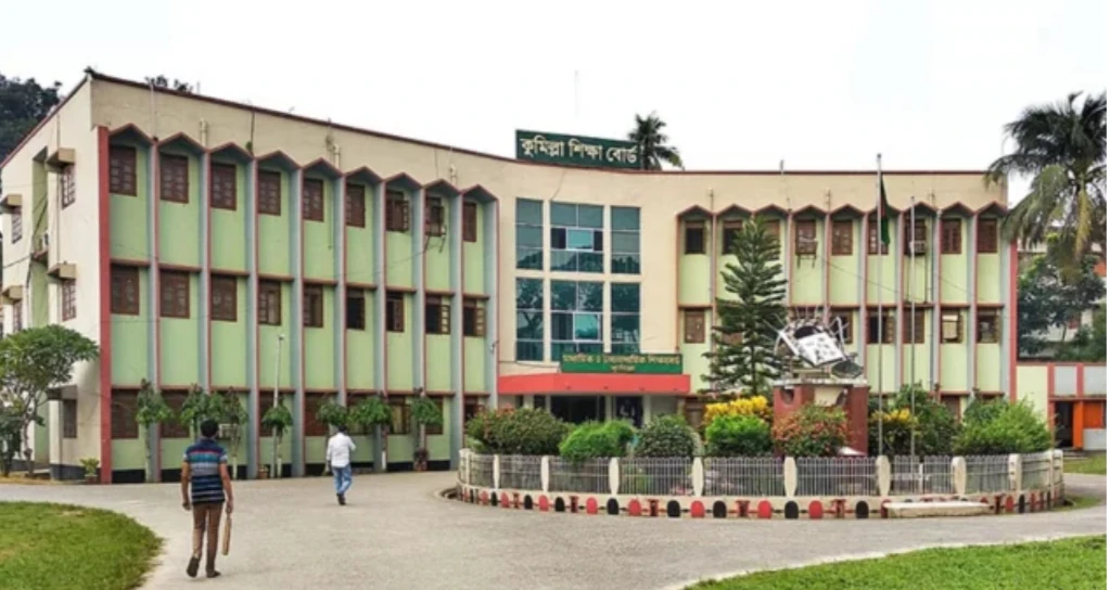 ‘কইলজা খুলি হালায়্যুম’— শিক্ষা বোর্ড চেয়ারম্যানকে বিএনপির সাবেক এমপি