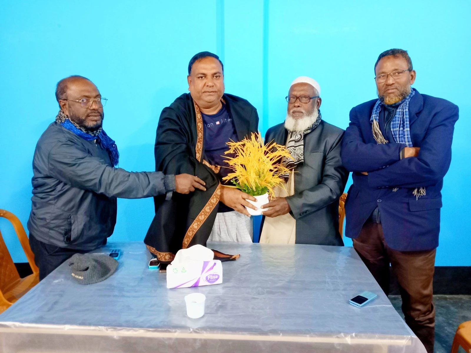 কালীগঞ্জে জামায়াতের বহিস্কৃত সাবেক আমীরের বিএনপিতে যোগদান