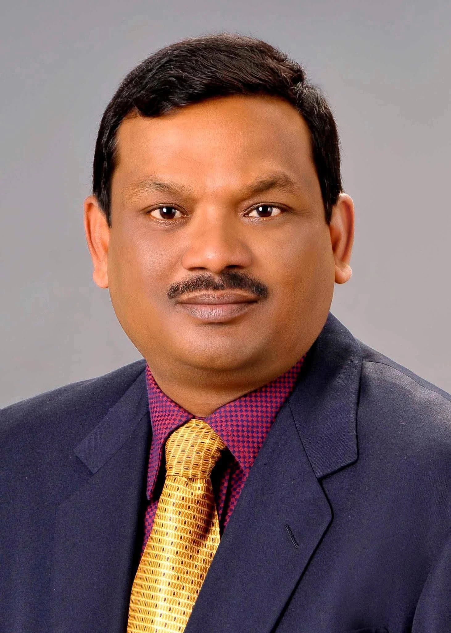 লালমনিরহাট জেলা পরিষদের প্রশাসক পদে নিয়োগ পেলেন একে ম মমিনুল হক